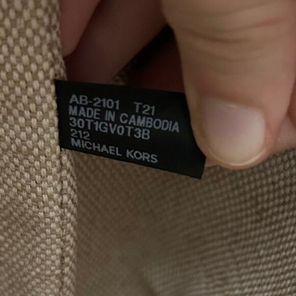 Michael Kors Eva Large Striped Tote w/Wallet NWOT Limited Edition Leather Canvas - Picture 11 of 12